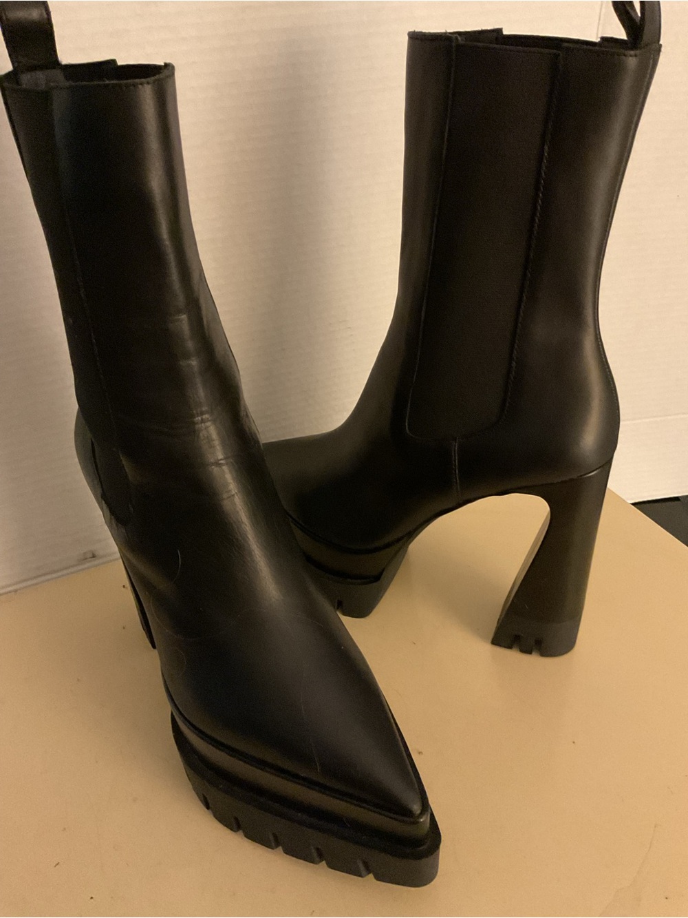 Steve Madden women Black leather platform high heel boots US 10